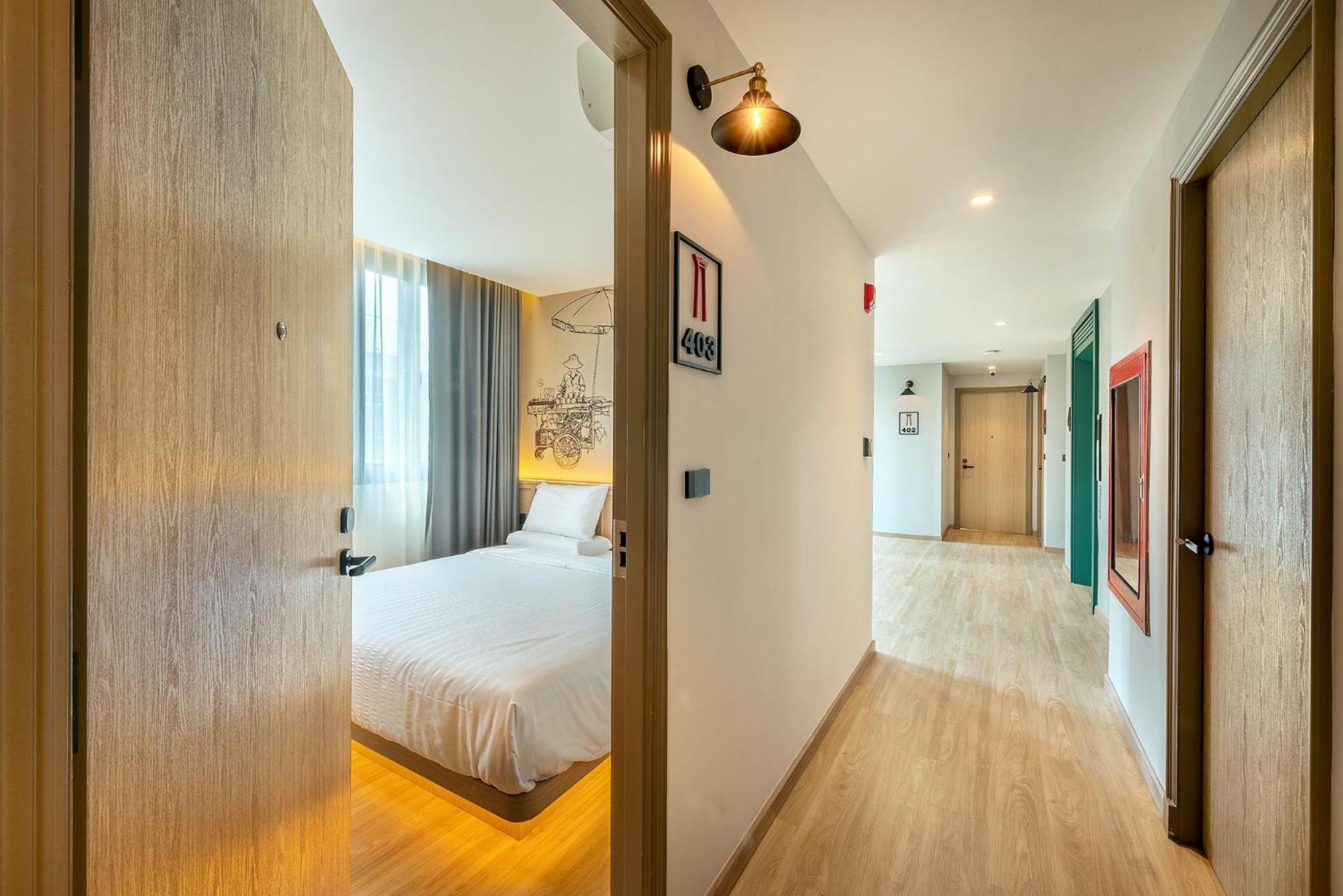 Phra Nakhon Poshtel Hostel Bangkok Exterior photo